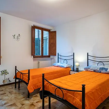 Domus Illuminati Centro Storico Macerata Apartmán *
